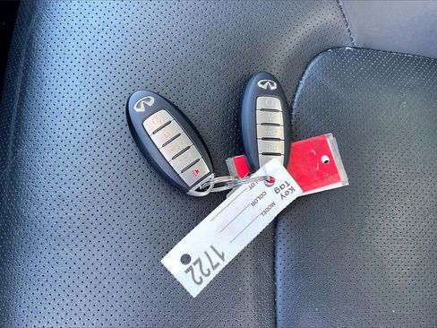 Used 2021 INFINITI QX80 Luxe image 10