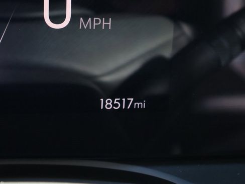 Used 2025 Buick Envista Sport Touring image 36