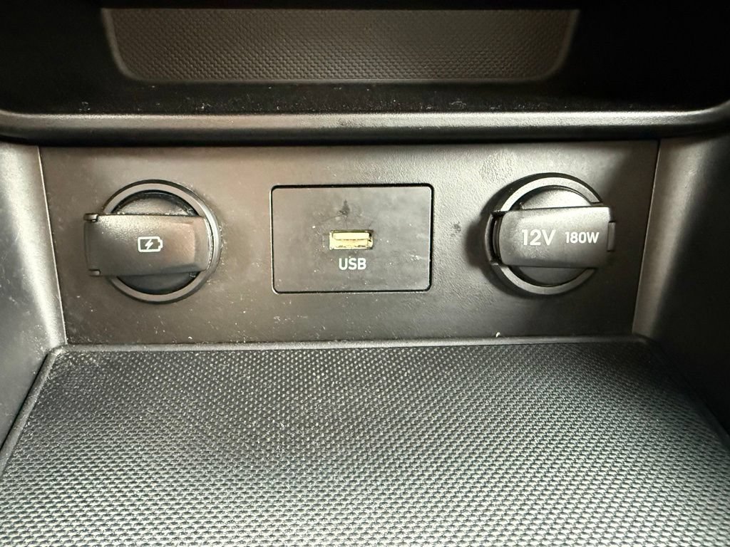 Certified 2023 Hyundai Kona SE AWD/4WD image 25