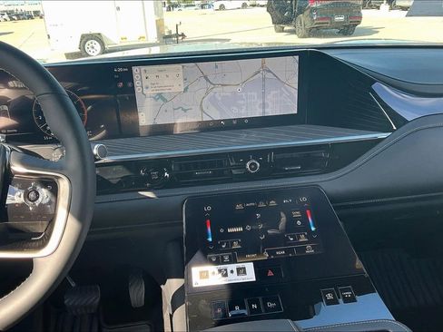 New 2026 INFINITI QX80 Autograph w/ Premium Cargo Package image 19