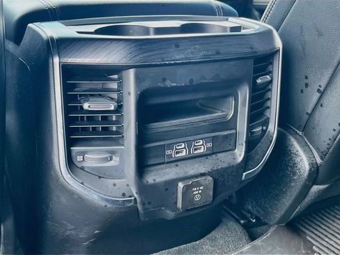 Used 2023 RAM 1500 Laramie RWD image 27