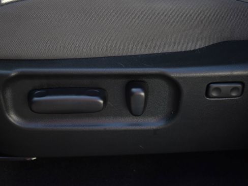 Used 2022 Toyota Tacoma SR5 w/ Black Out Package (TMS) image 13