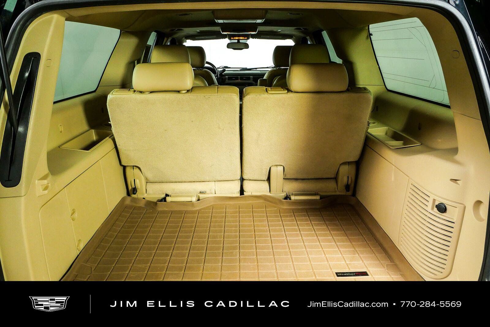 Used 2014 GMC Yukon XL Denali RWD image 29