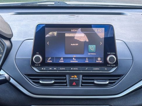 Used 2025 Nissan Altima 2.5 S FWD image 18