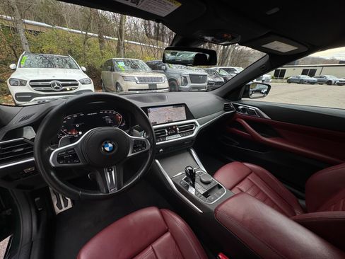 Used 2022 BMW M440i Convertible w/ Premium Package image 18