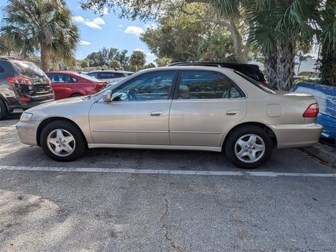 Used 2000 Honda Accord EX image 11