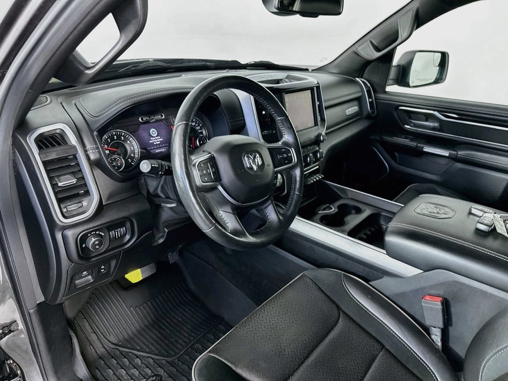 Used 2020 RAM 1500 Laramie w/ Sport Appearance Package AWD/4WD image 30