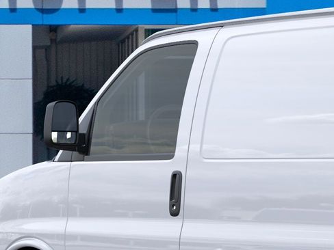 New 2026 Chevrolet Express 2500 Extended RWD image 12