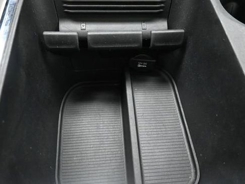 Used 2018 RAM 2500 Laramie w/ Convenience Group AWD/4WD image 30