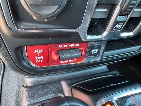 Used 2020 Jeep Wrangler Unlimited Rubicon AWD/4WD image 30