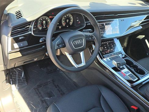 New 2026 Audi Q8 Premium image 16