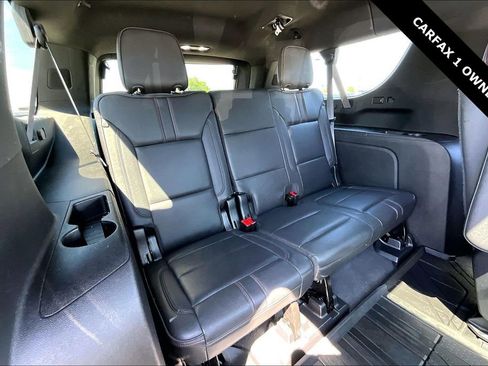 Used 2023 Chevrolet Suburban RST w/ Luxury Package AWD/4WD image 25