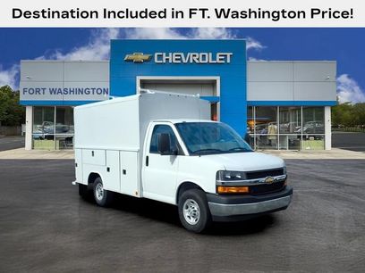 New 2026 Chevrolet Express 3500 w/ Power Convenience Package