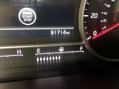 Used 2021 Kia Sorento S w/ Panoramic Sunroof Package AWD/4WD image 19