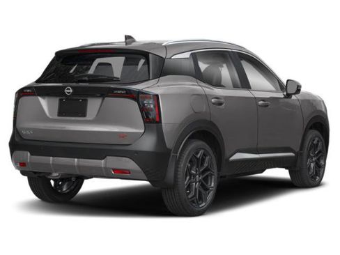 Certified 2025 Nissan Kicks SR w/ SR Premium Package AWD/4WD image 5