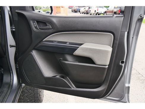 Used 2018 Chevrolet Colorado W/T w/ WT Convenience Package AWD/4WD image 15
