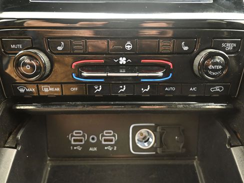 Used 2024 Jeep Grand Cherokee L Altitude image 17