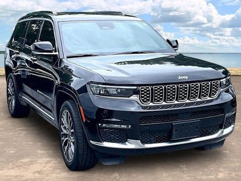 Used 2025 Jeep Grand Cherokee L Summit AWD/4WD image 1