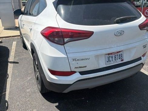 Used 2018 Hyundai Tucson Sport w/ Cargo Package AWD/4WD image 3