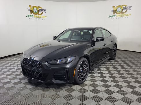 New 2026 BMW 430i xDrive w/ M Sport Package AWD/4WD image 3