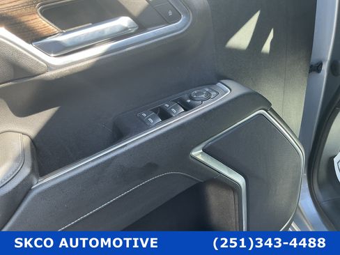 Used 2023 Chevrolet Silverado 1500 LT AWD/4WD image 22