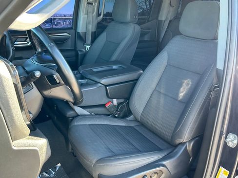 Used 2023 GMC Sierra 1500 SLE image 18