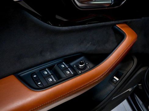 Used 2017 Audi Q7 3.0T Prestige image 17