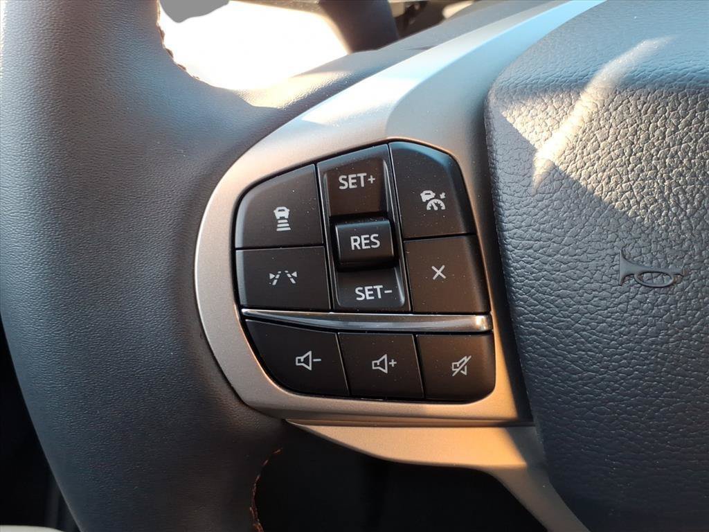 New 2026 Ford Explorer Active w/ Active Comfort Package AWD/4WD image 23