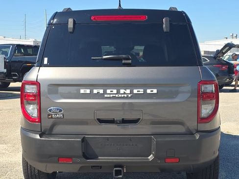 Used 2022 Ford Bronco Sport Outer Banks w/ Tech Package AWD/4WD image 4