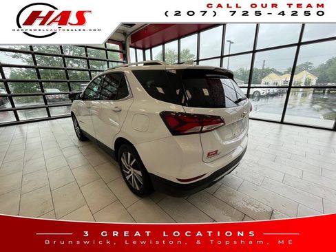 Used 2022 Chevrolet Equinox Premier AWD/4WD image 3