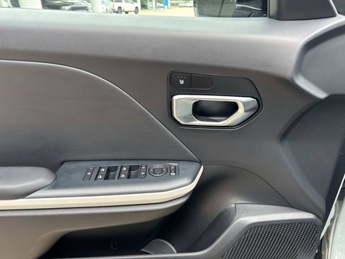 Used 2025 Kia K4 GT-Line w/ GT-Line Sunroof Package FWD image 19