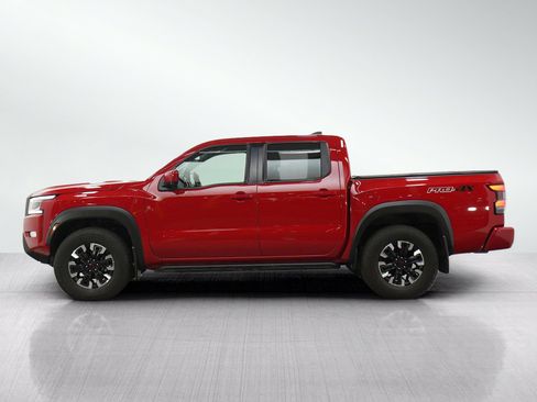 Used 2024 Nissan Frontier PRO-4X AWD/4WD image 2