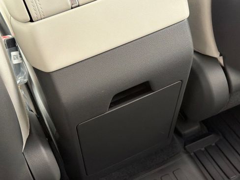 New 2026 Hyundai Santa Fe SE image 15
