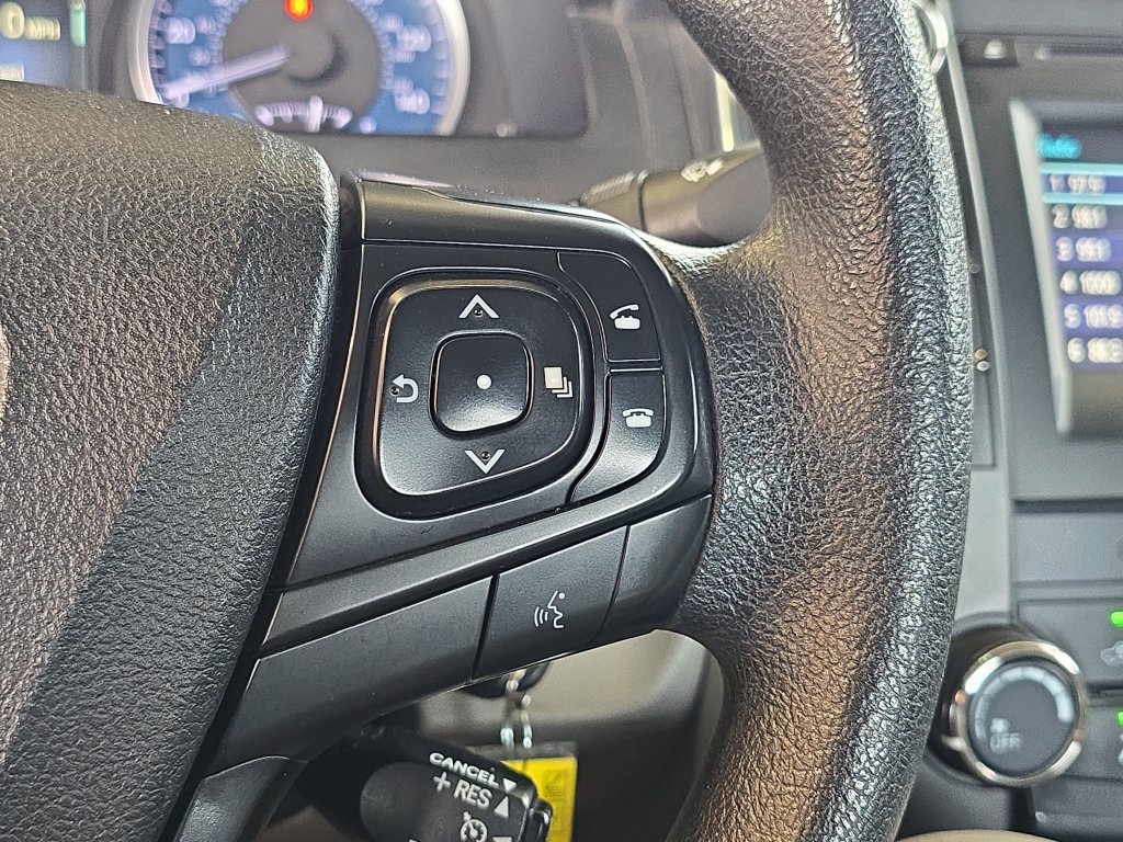 Used 2017 Toyota Camry LE FWD image 20