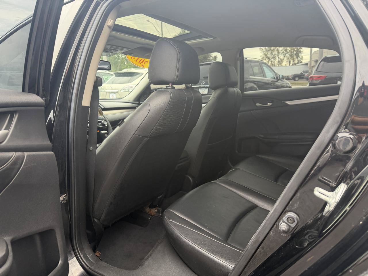 Used 2018 Honda Civic EX-L image 12