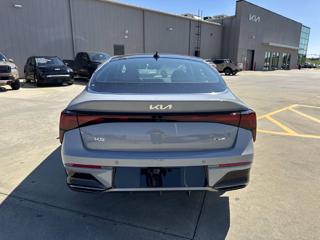 New 2027 Kia K5 GT-Line FWD image 6