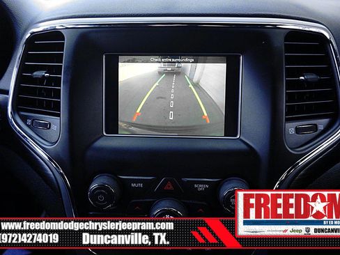 Certified 2021 Jeep Grand Cherokee Laredo image 20