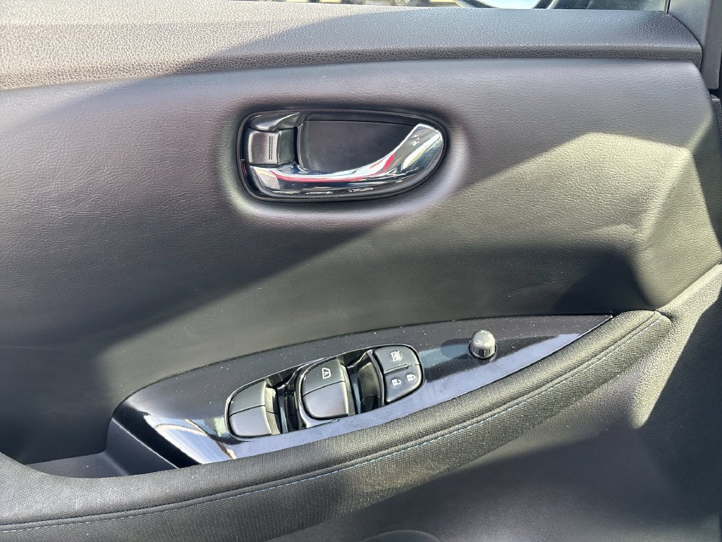 Certified 2024 Nissan Leaf SV Plus FWD image 22