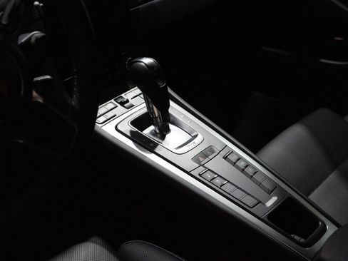 Used 2019 Porsche 718 Cayman S image 25