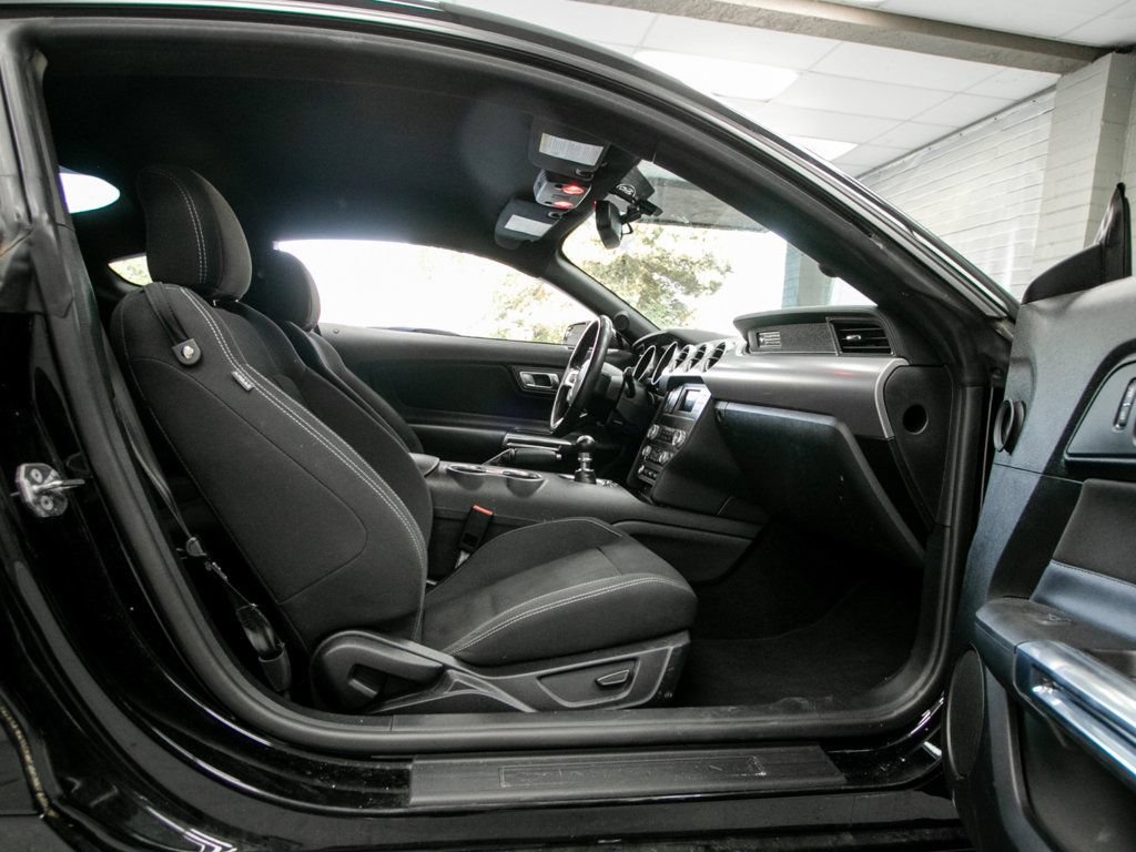 Used 2020 Ford Mustang GT w/ Black Accent Package RWD image 20