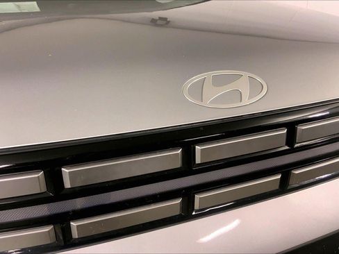 Used 2025 Hyundai Santa Fe SEL AWD/4WD image 29