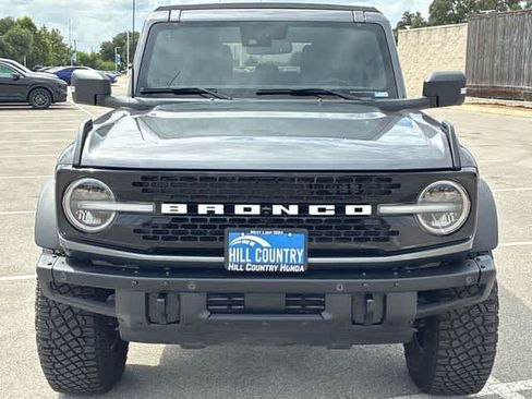 Used 2024 Ford Bronco Wildtrak AWD/4WD image 9