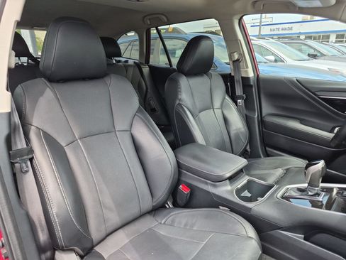Used 2022 Subaru Outback Limited XT AWD/4WD image 32
