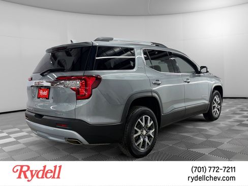 Used 2023 GMC Acadia SLT w/ Preferred Package AWD/4WD image 5