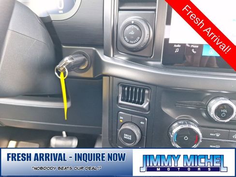 Used 2024 Ford F150 XLT w/ XLT Black Appearance Package image 10