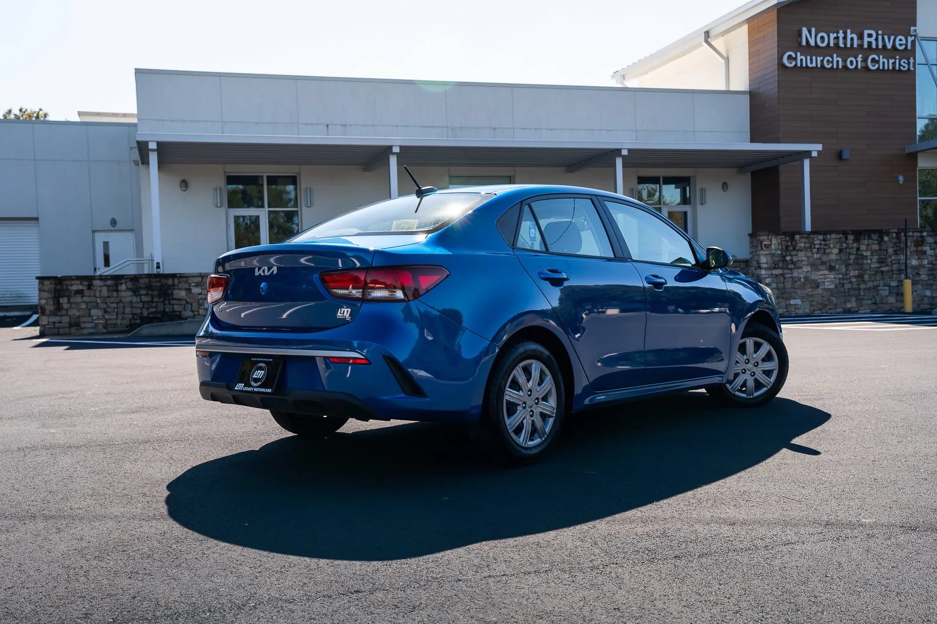 Used 2022 Kia Rio S FWD image 2