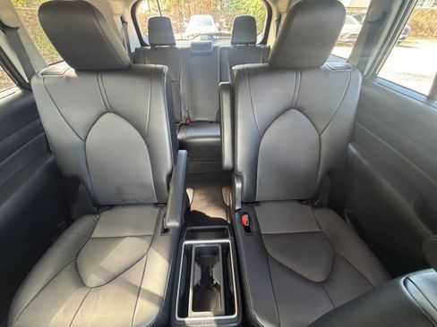 Used 2025 Toyota Grand Highlander FWD image 41