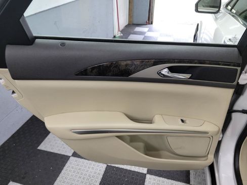 Used 2015 Lincoln MKZ AWD w/ Equipment Group 102A Reserve image 21