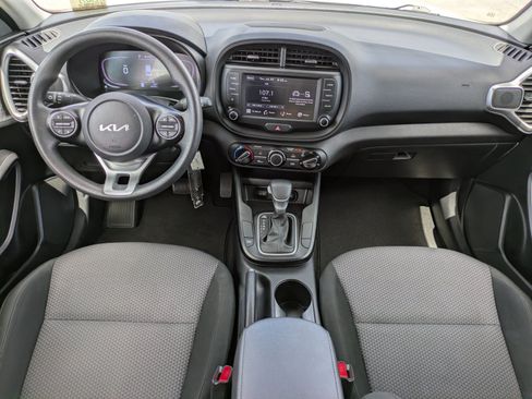 Certified 2024 Kia Soul LX w/ Option Group 015 FWD image 11