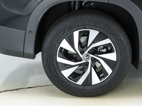 New 2026 Volkswagen Tiguan S image 50